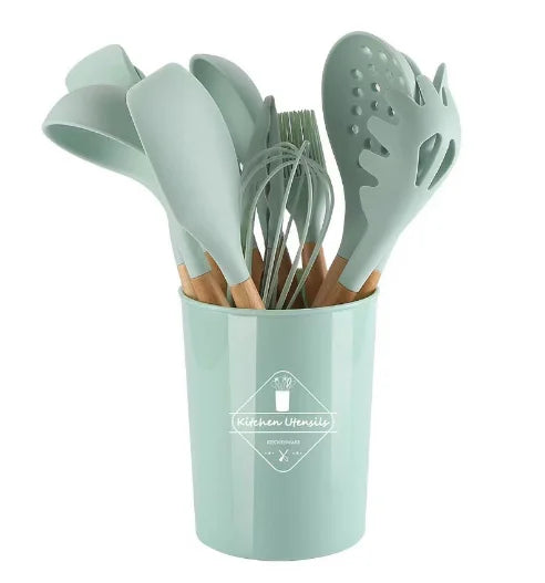 ChefEase – Set de utensilios de cocina de silicona de 12 piezas con mangos de madera | Brehn