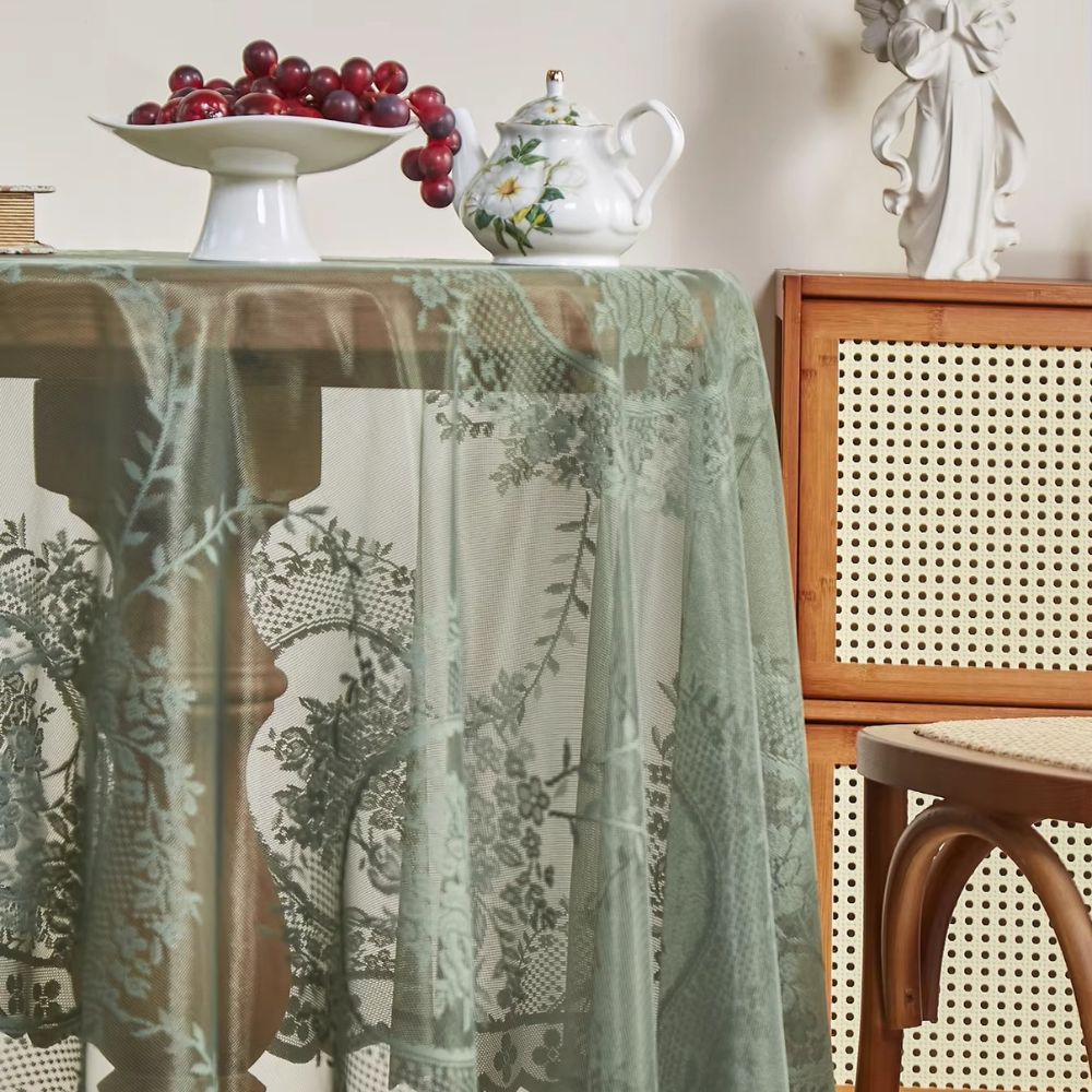 Mantel Redondo de Encaje Floral Transparente