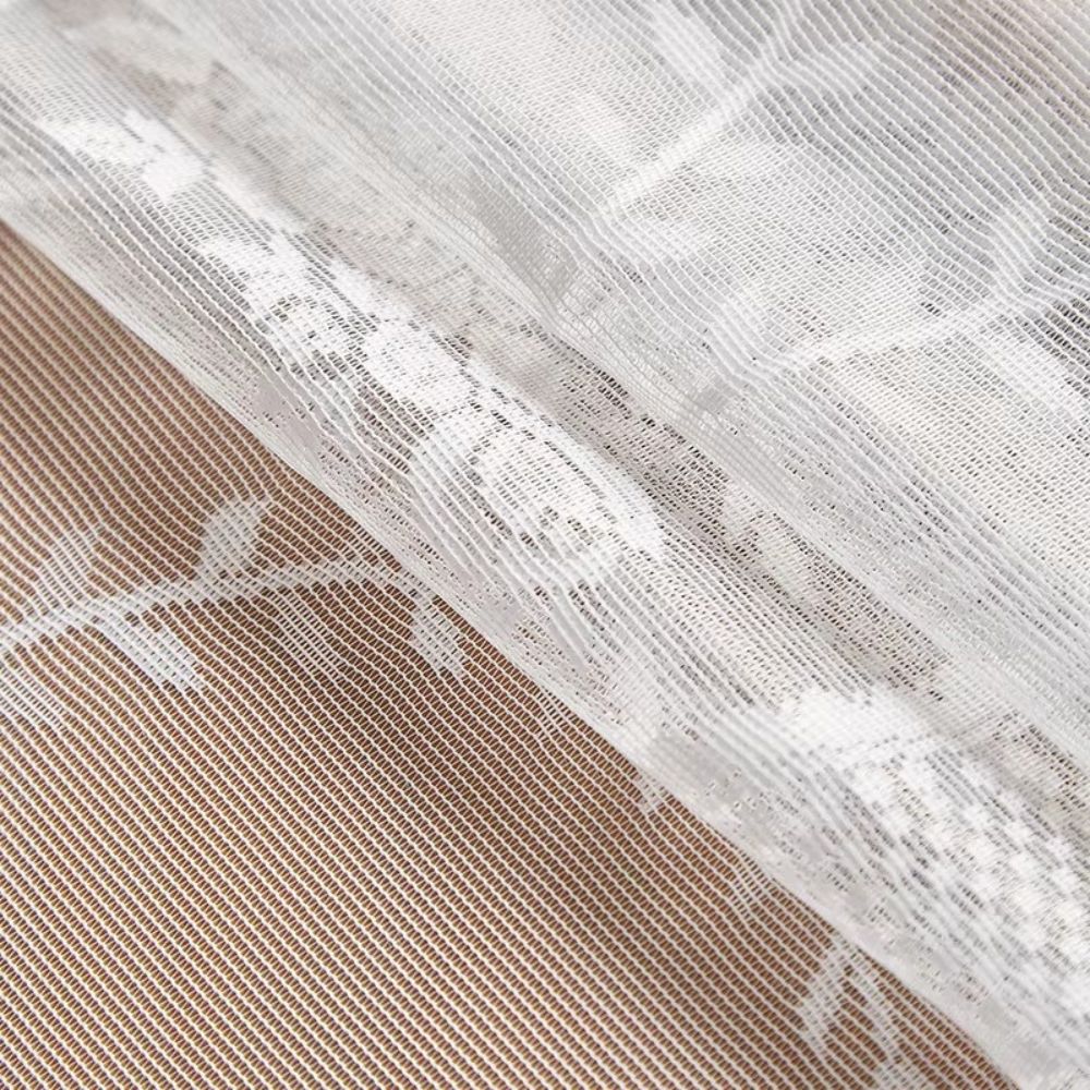 Mantel Redondo de Encaje Floral Transparente