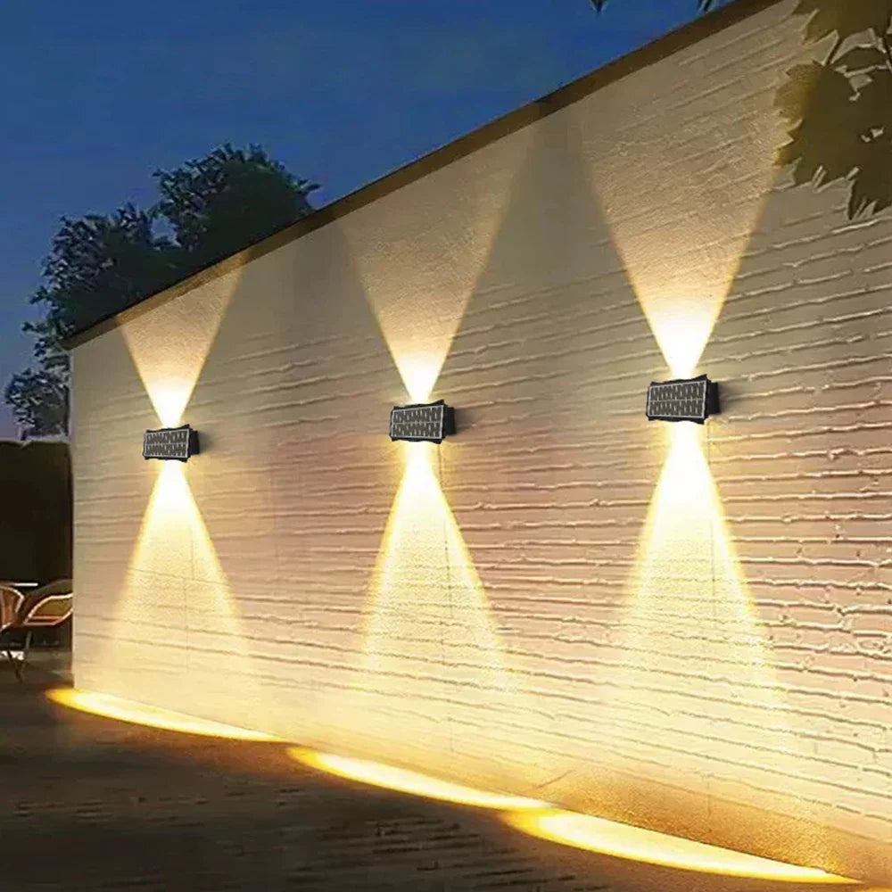 Lámpara Solar de Pared Exterior con Iluminación LED Impermeable IP65 y Energía Solar