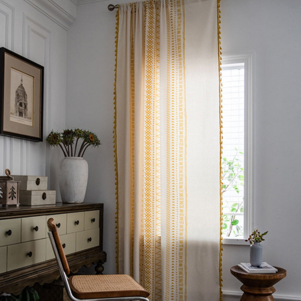 Cortina de Borlas Artesanal Solstice Loom