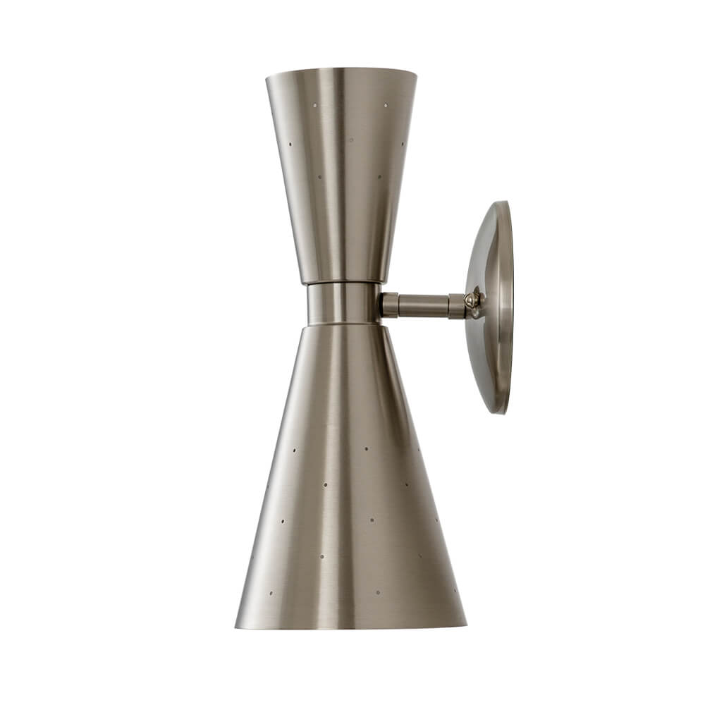 Brassica | Aplique de pared en forma de cono doble