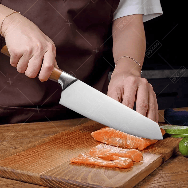 Cuchillo de cocina profesional Santoku – afilado y ergonómico, ideal para la cocina diaria