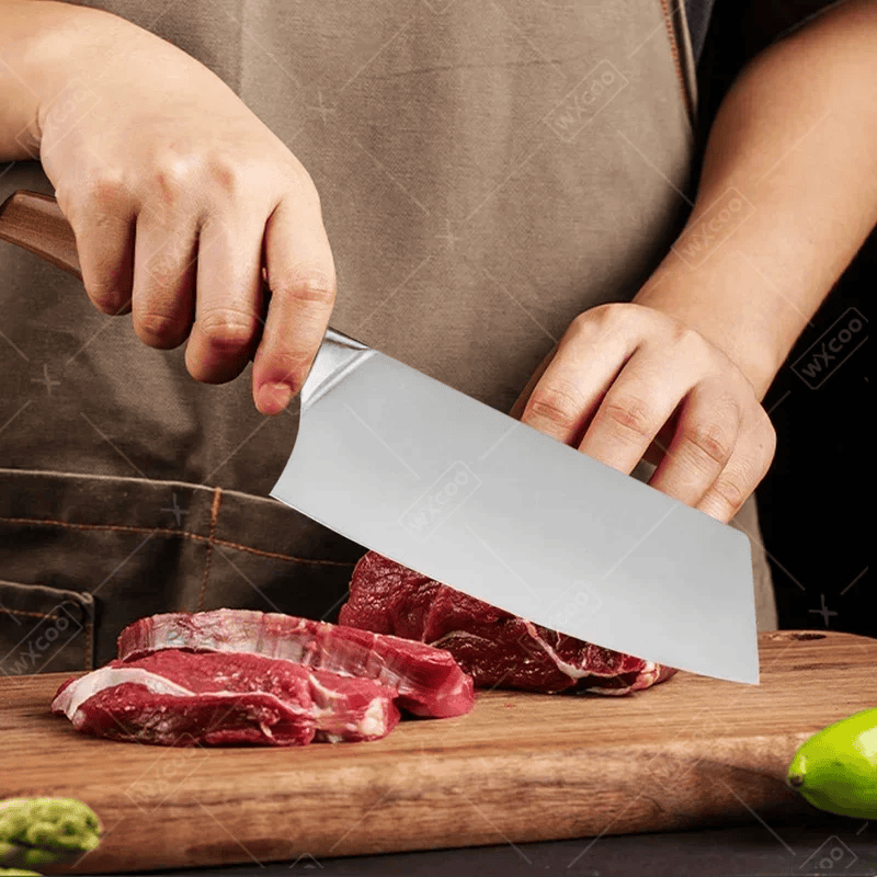 Cuchillo de cocina profesional Santoku – afilado y ergonómico, ideal para la cocina diaria