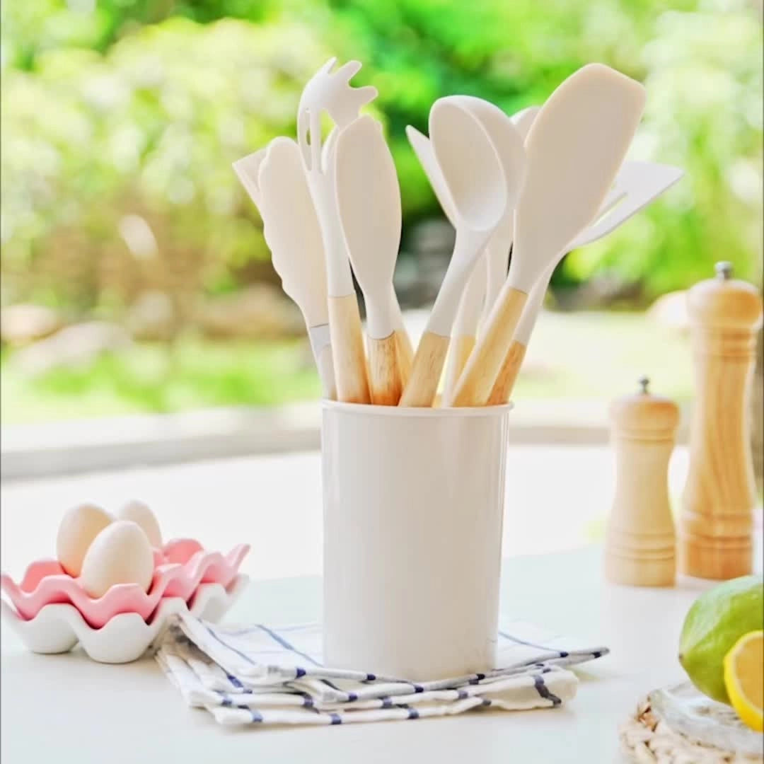 Juego de utensilios de cocina de silicona ecológica con mangos de bambú