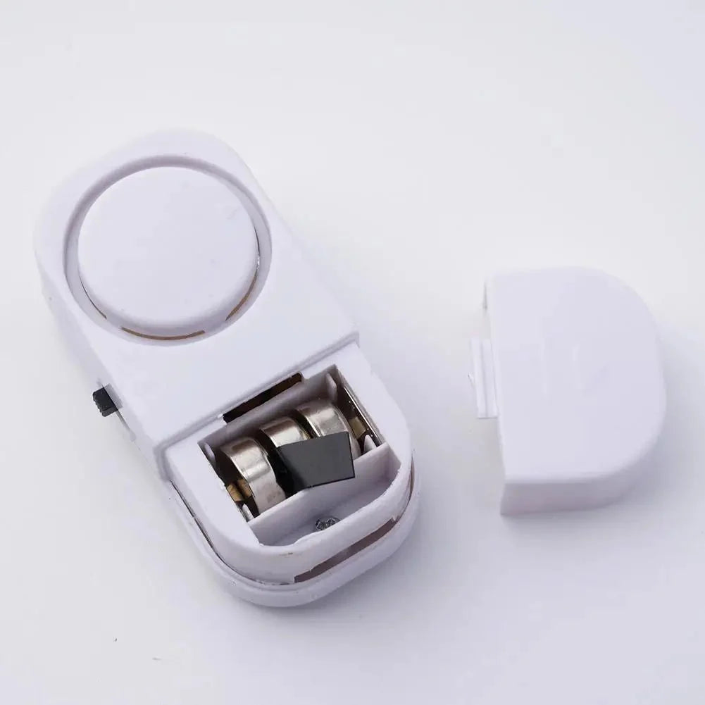 SAFEGUARD – Alarma de puerta inalámbrica con función de protección de 90 dB