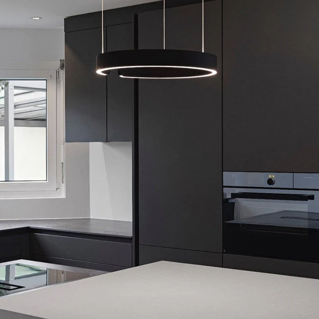 Iluminación elegante para tu interior Sofisticación moderna para cualquier habitación