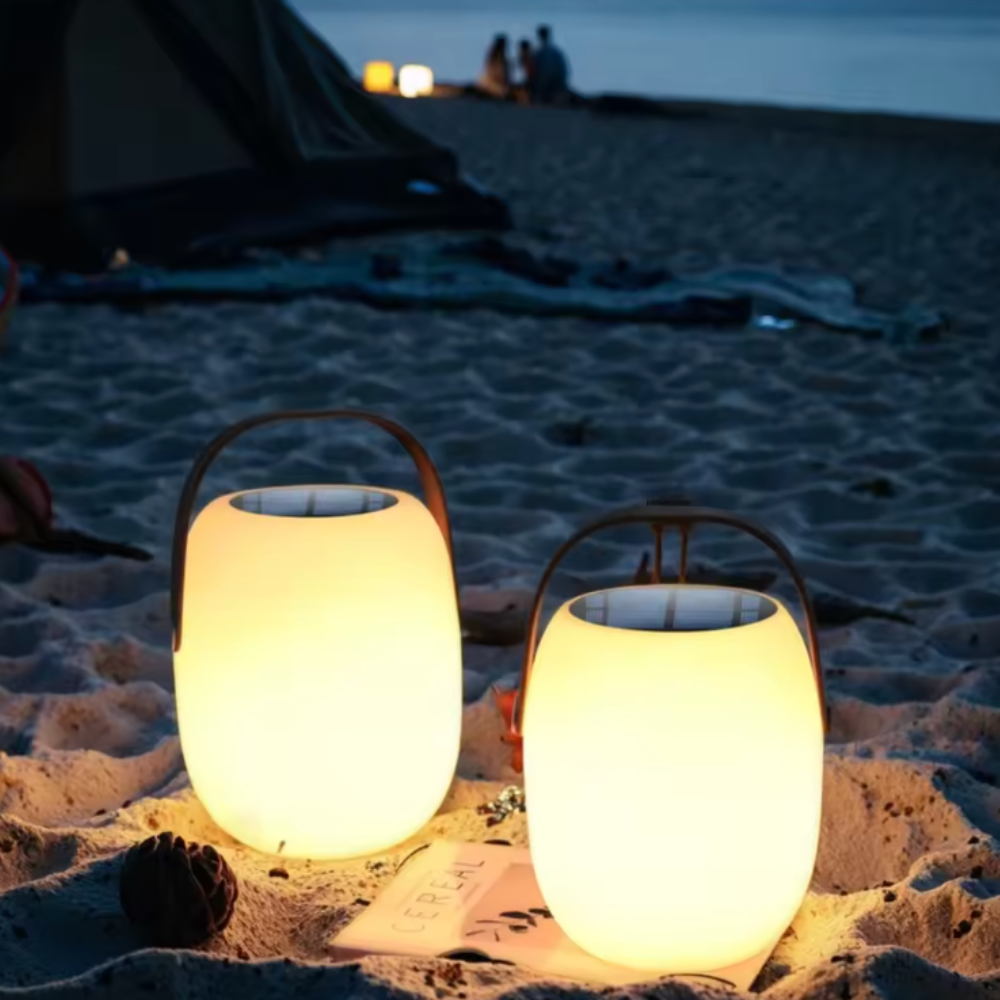 Lámpara LED Solar Exterior Elegante para Uso en Jardín y Terraza