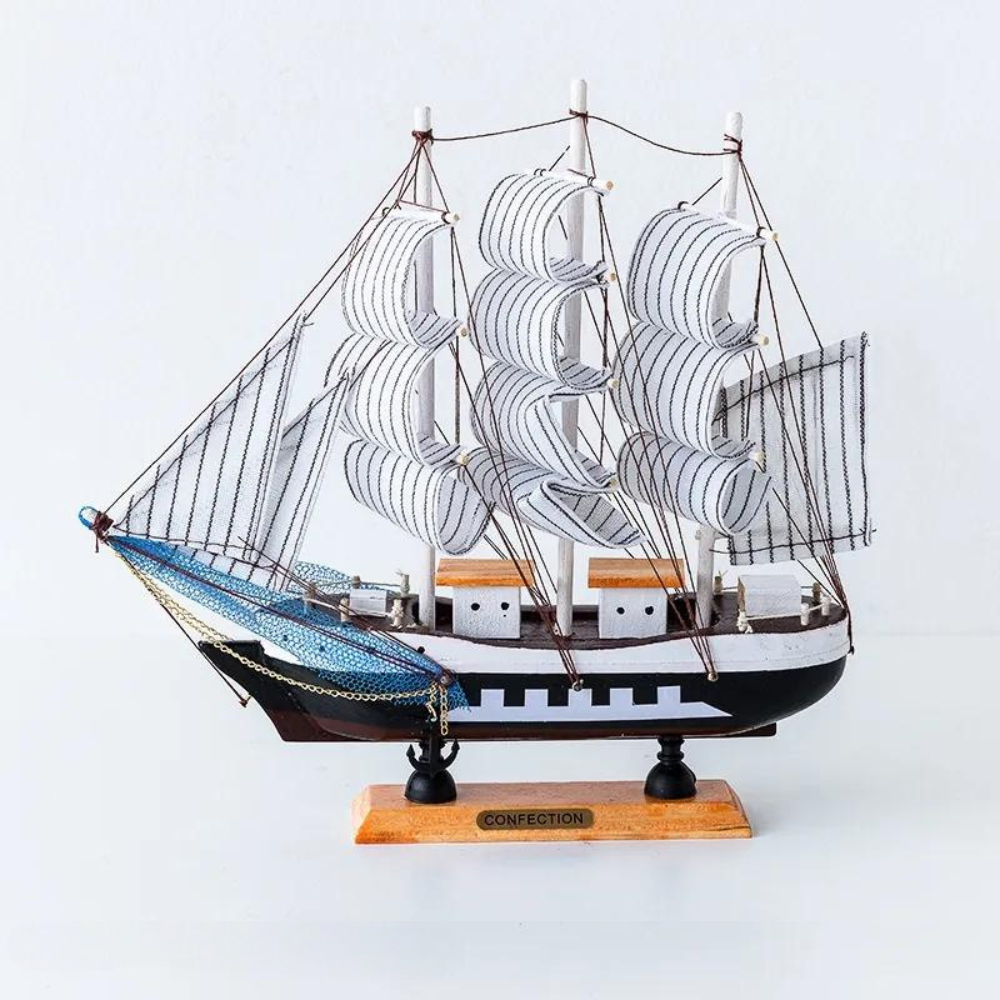 BowLift | Escultura de Velero de Madera Nórdica Royaleva - Pieza decorativa iluminada por LED, a pilas