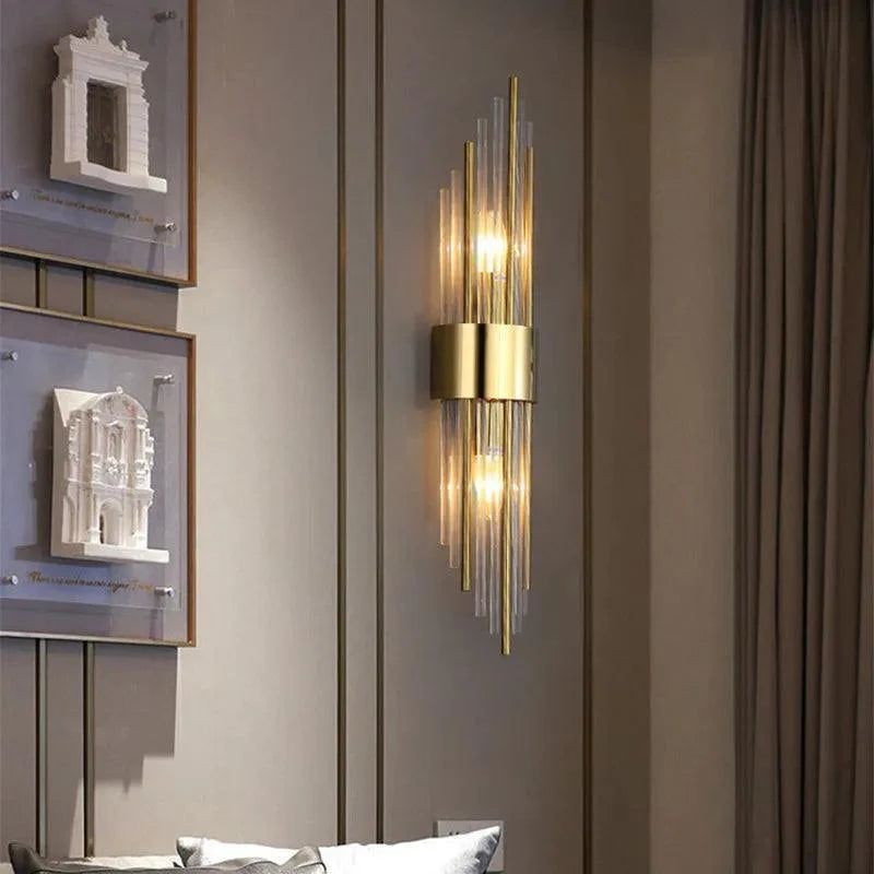 Aplique de Pared con Diseño de Cristal y Detalles Dorados