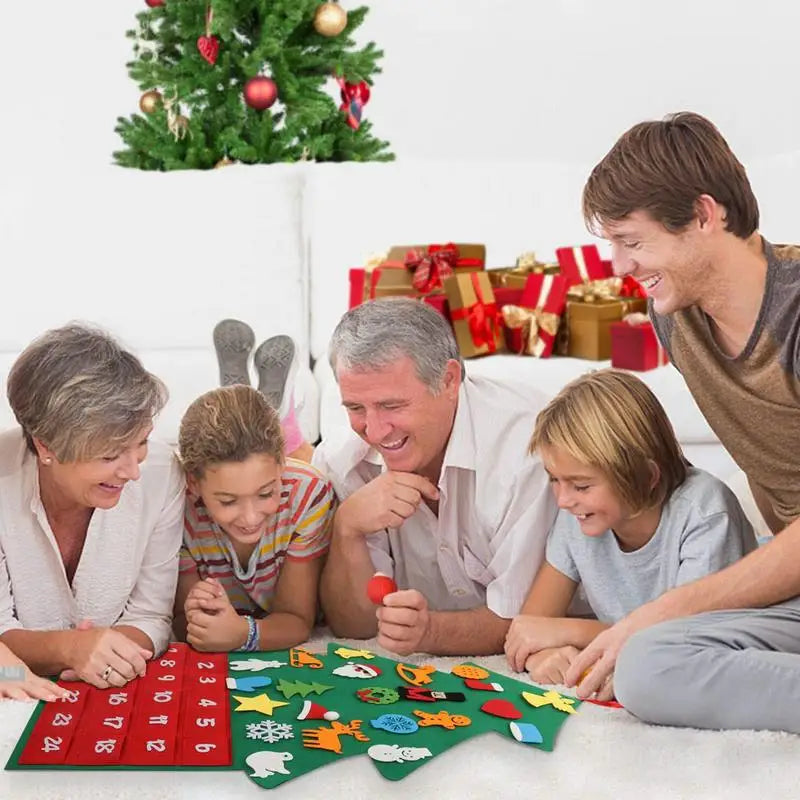 Calendario de Adviento de Árbol de Navidad de Fieltro con 24 Bolsillos y Patrones de Dibujos Animados – Decoración Festiva para Contar los Días hasta Navidad