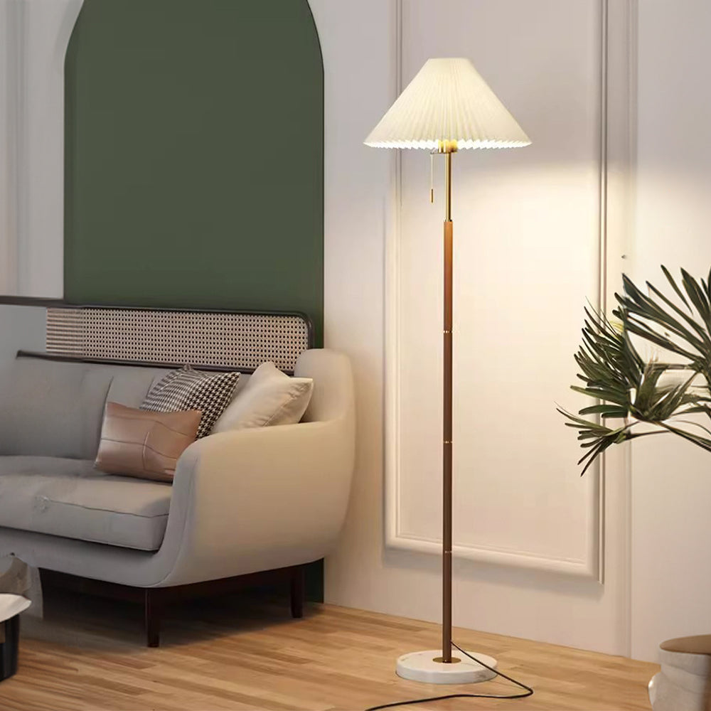 Lámpara de Pie Vintage con Pliegues - Diseño Elegante de Hierro y Mármol para Sala de Estar