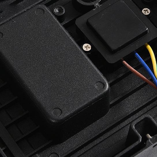 Luces LED Exteriores de Aluminio Impermeables | Iluminación Eficiente Energéticamente para Jardines o Patios