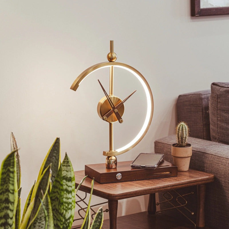 Aurelia – Reloj de mesa LED con función de carga Qi