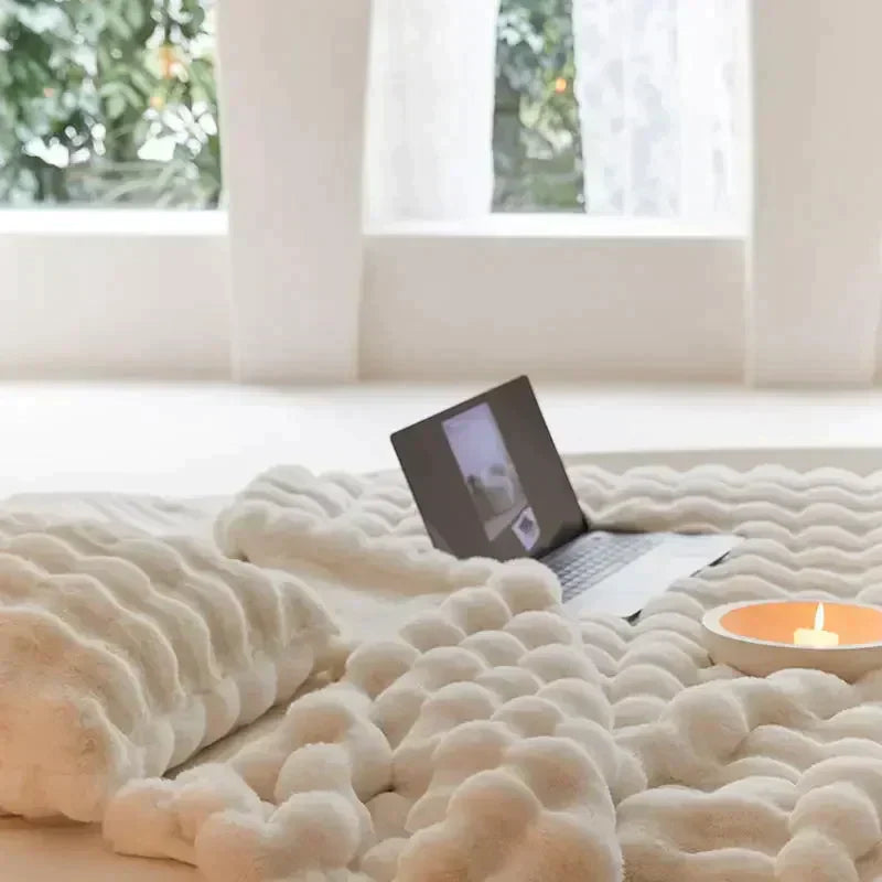 Lisslune | SnugWrap | Manta de Lujo de Felpa para Máxima Calidez y Confort
