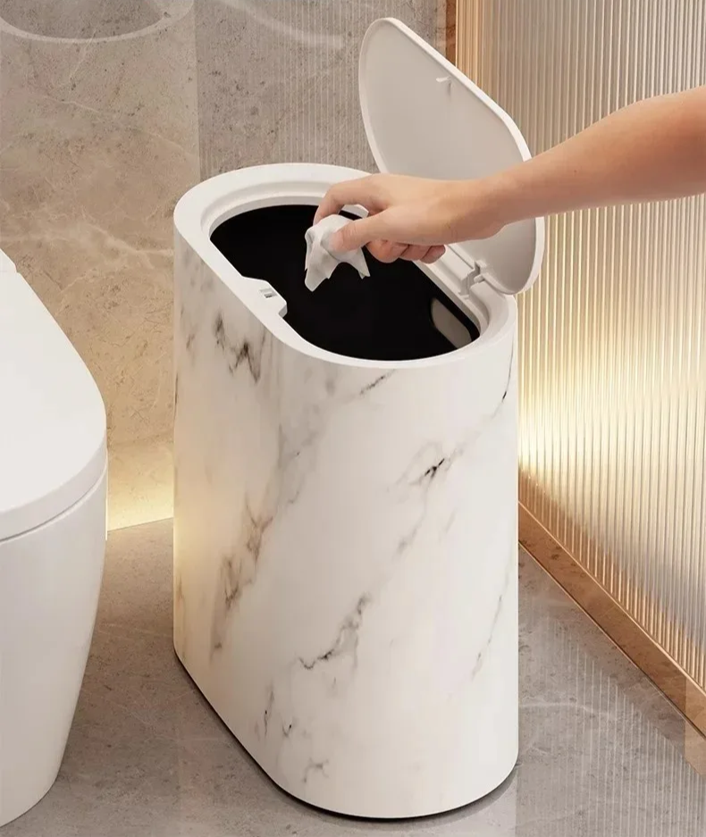 Cubeta de Basura con Diseño de Mármol Nórdico Kalsten