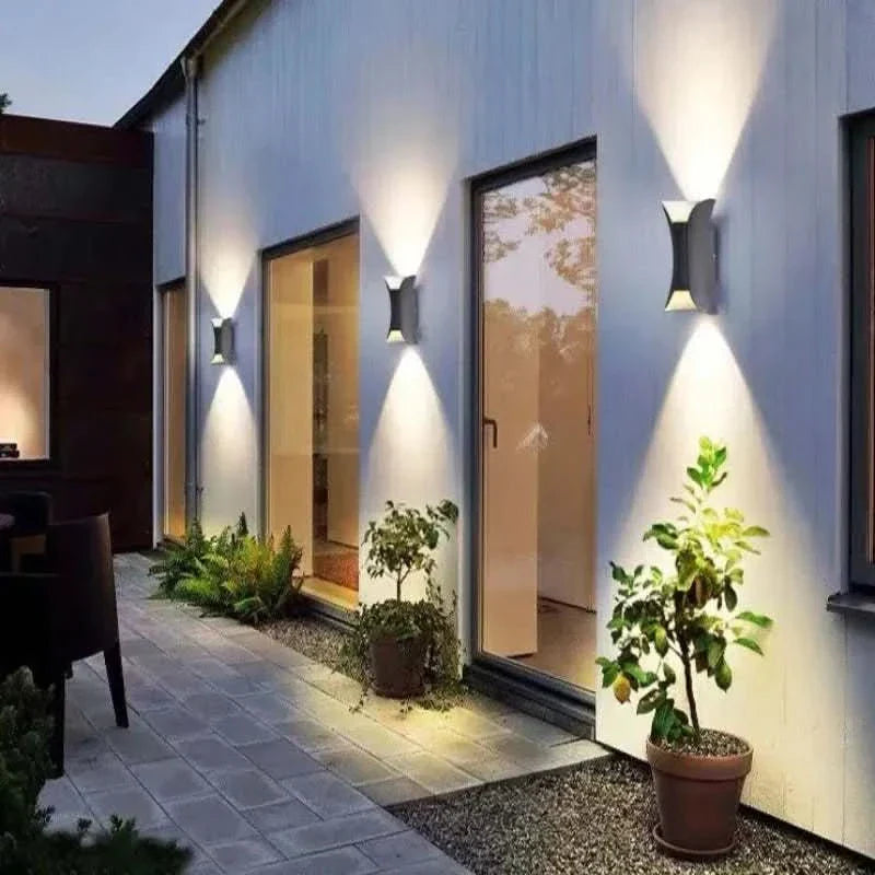 Lámpara de pared a prueba de clima con protección IP65