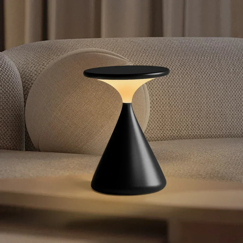Lámpara de Mesa LED Dimmable Aeron Hourglass – Elegante y Sin Cable