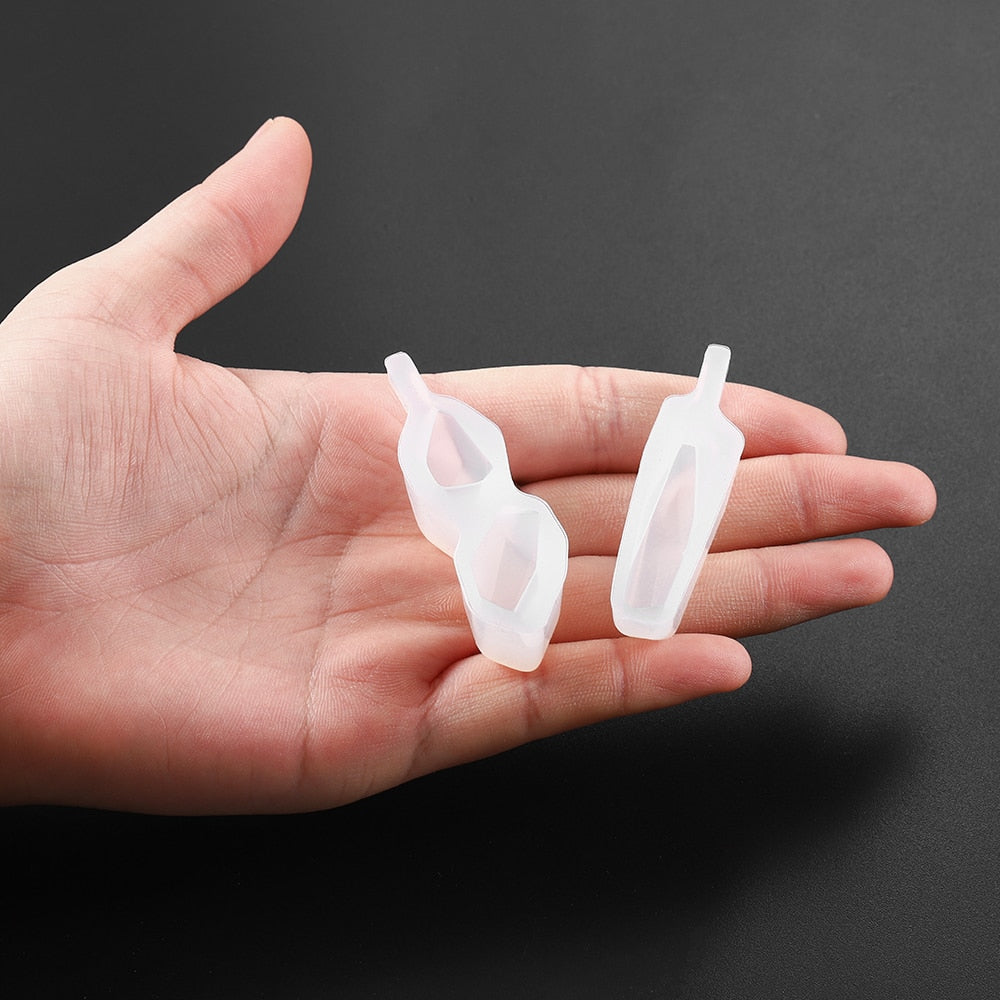 DIY Fabricación de Joyas: Moldes Creativos de Pegamento de Cristal para Creaciones Únicas