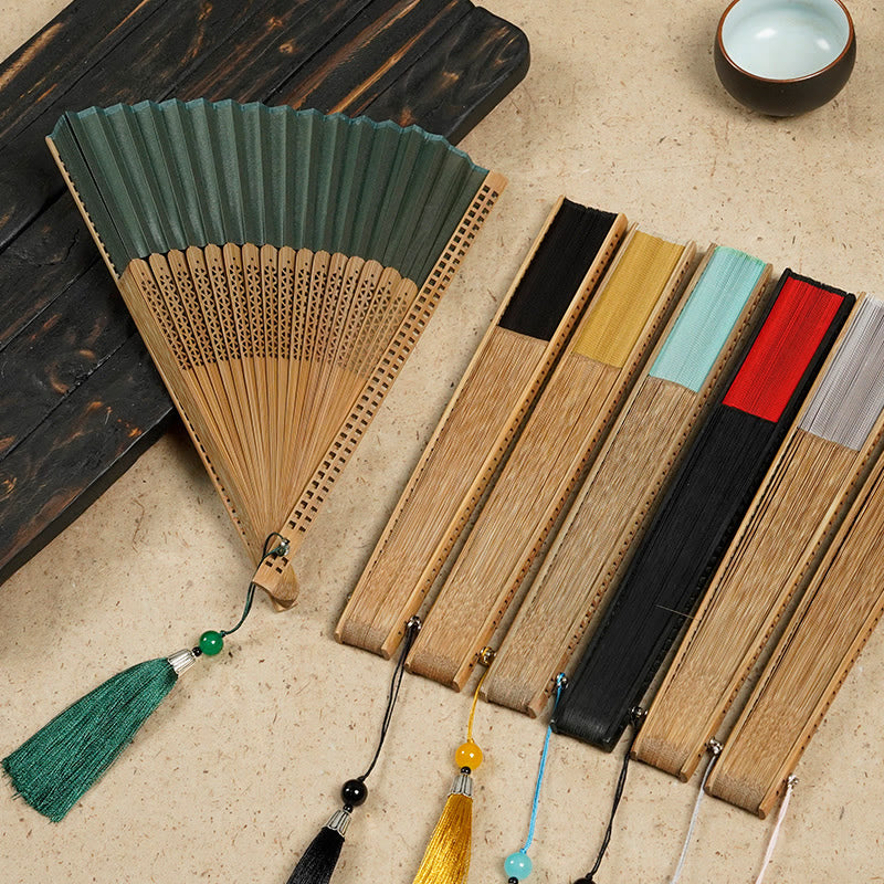 Abanico de Bambú y Seda – plegable, con borla