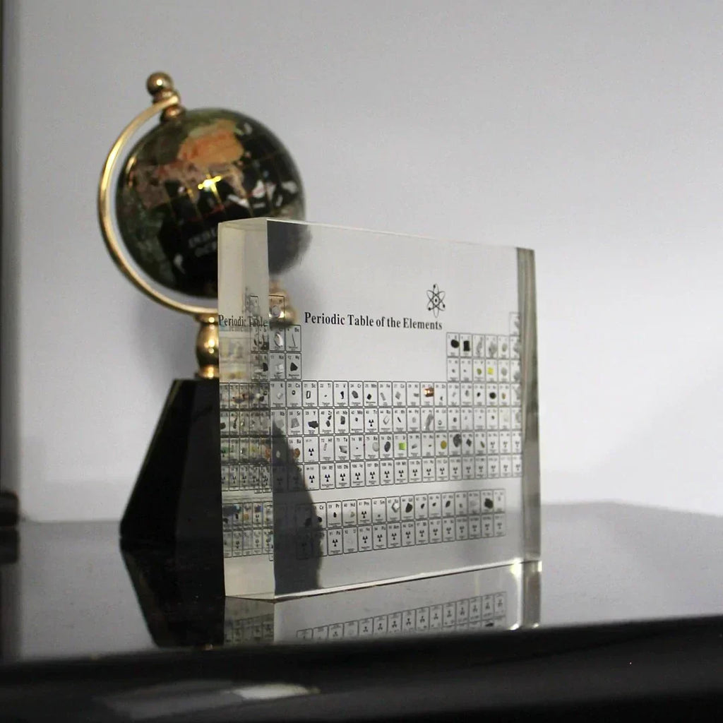 AtomVault | Exhibición Educativa de la Tabla Periódica con Elementos Reales – Decoración Científica de Vidrio Premium