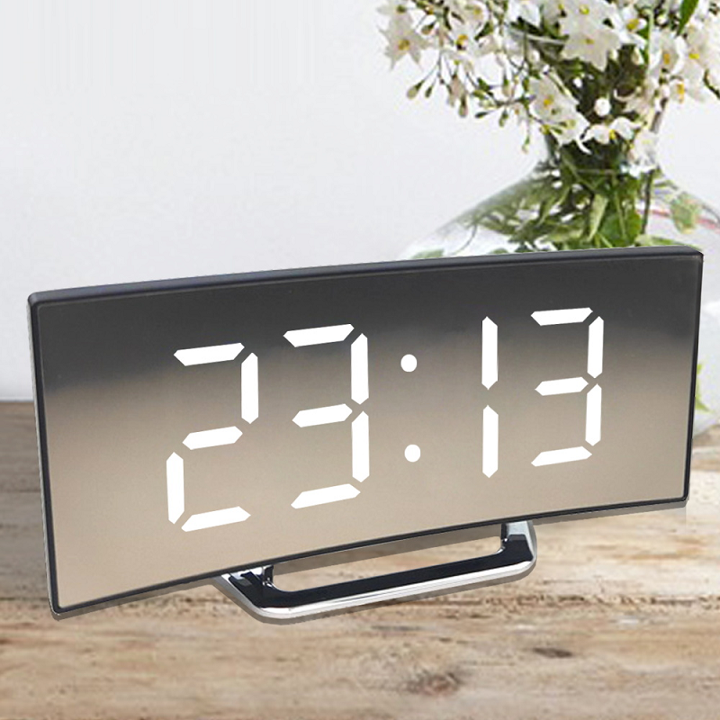 Iluminación LED gran pantalla digital | Reloj despertador digital LED curvado - Amedea