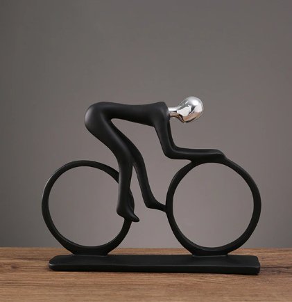 CycleCraft - Una imagen única de un amante de las bicicletas para la decoración del hogar y el jardín