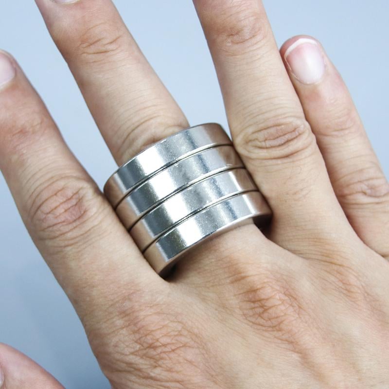 Kalsten | Anillo de Gatillo Plegable de Cuatro Dedos