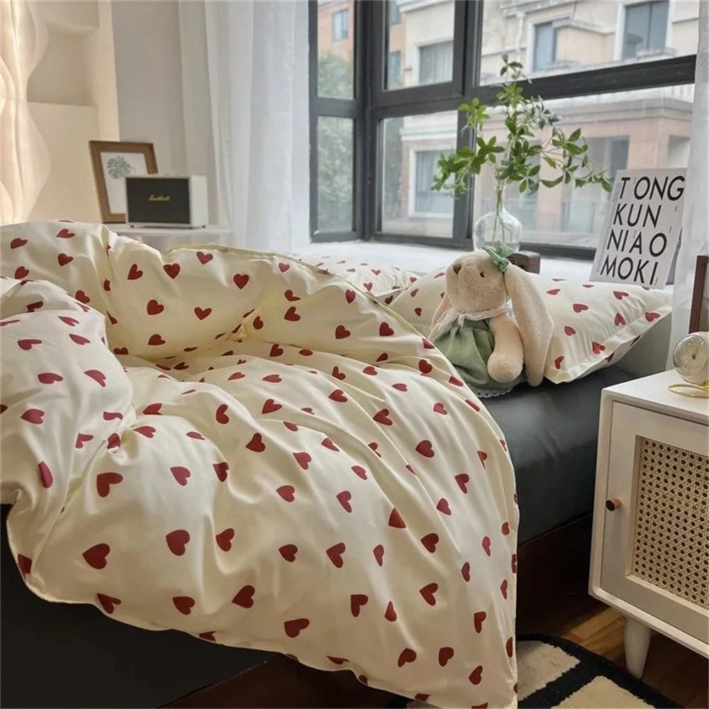 Corazón de Terciopelo – Funda nórdica suave y transpirable con un discreto estampado de corazones para acogedoras habitaciones