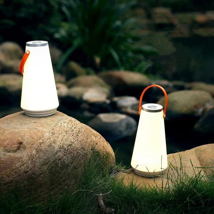 CampLite - Linterna LED recargable para aventuras al aire libre