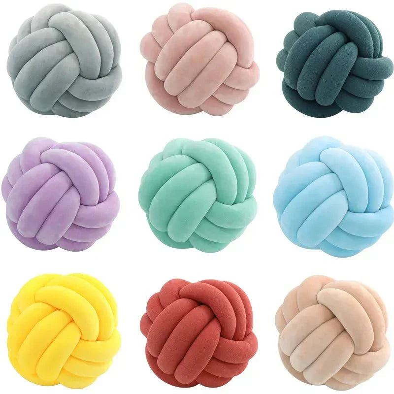 Bola Suave Efecto Suede con Nudos Decorativos