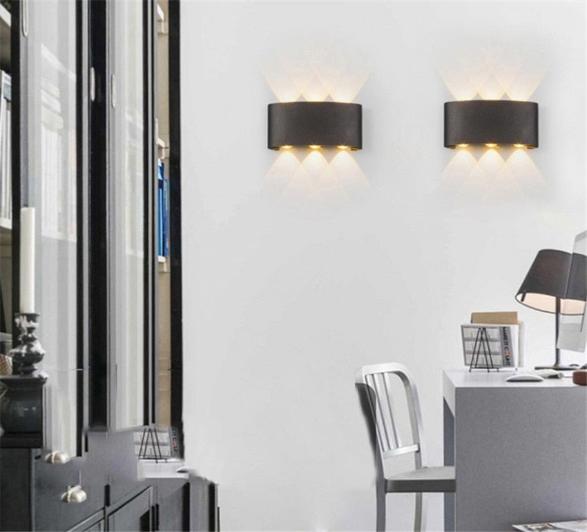Moderna Lámpara de Pared LED Impermeable para Interiores y Exteriores | Iluminación Elegante y Eficiente Energéticamente