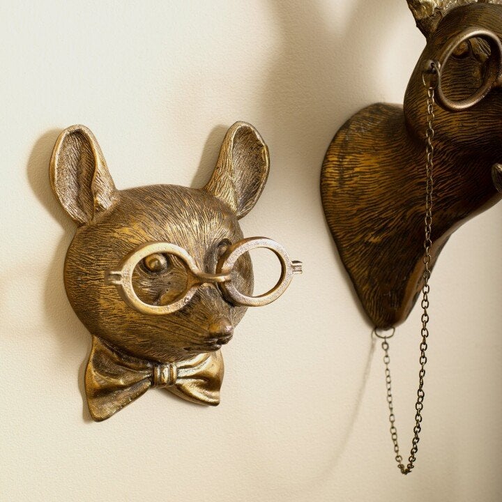 Decoración de pared con cabezas de animales única para el hogar