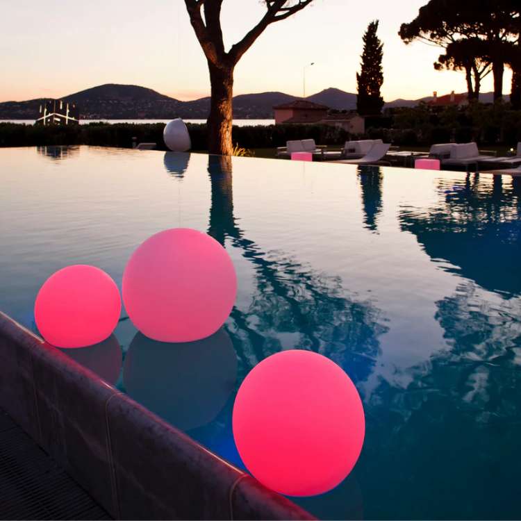 Luz de Jardín Esférica Iluminada Ecológica