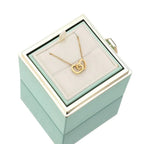 Caja de Rosa Eterna con Collar Personalizado para Damas