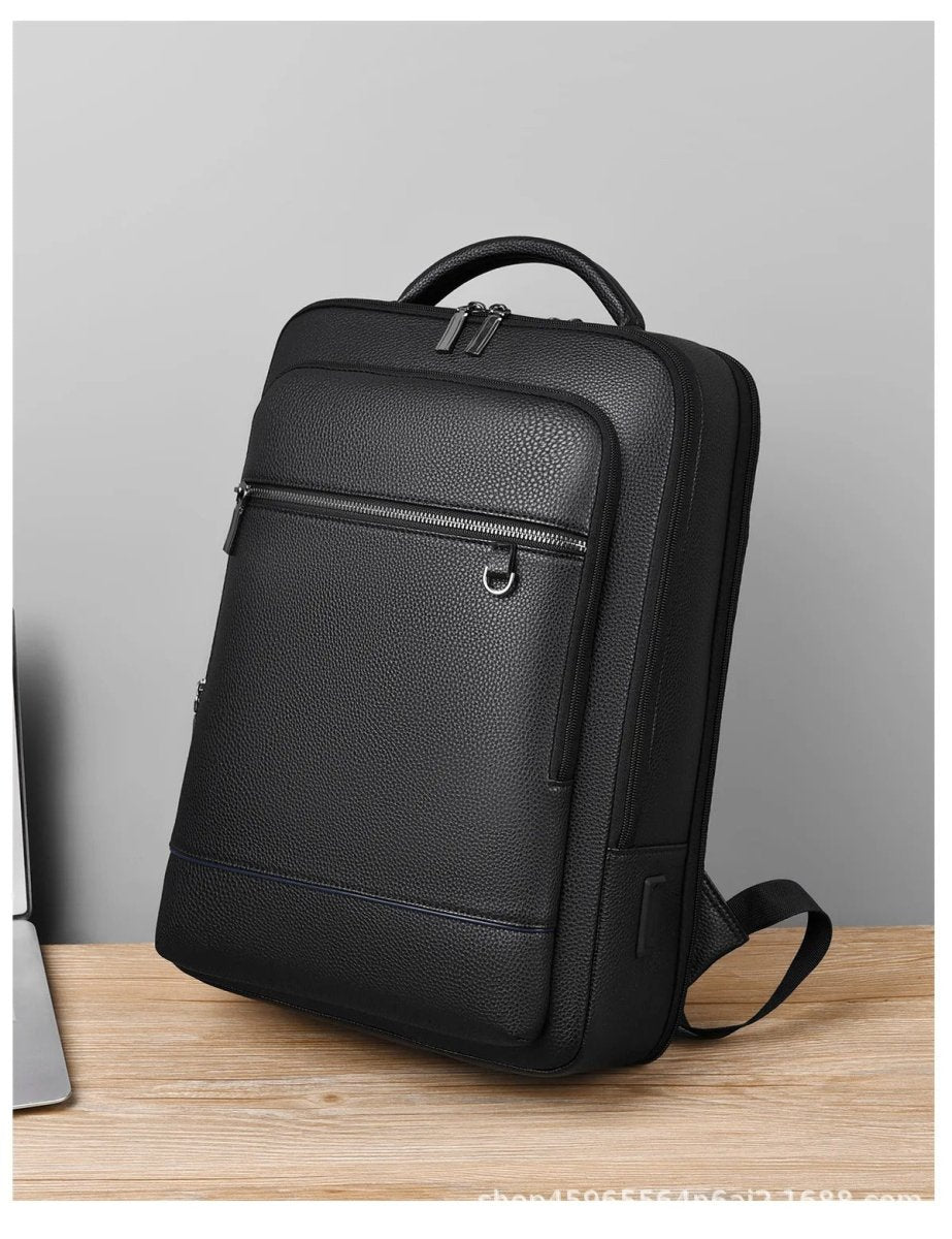 BowLift | EXECUTREK – Mochila de Cuero Elegante para Laptop con Puerto USB