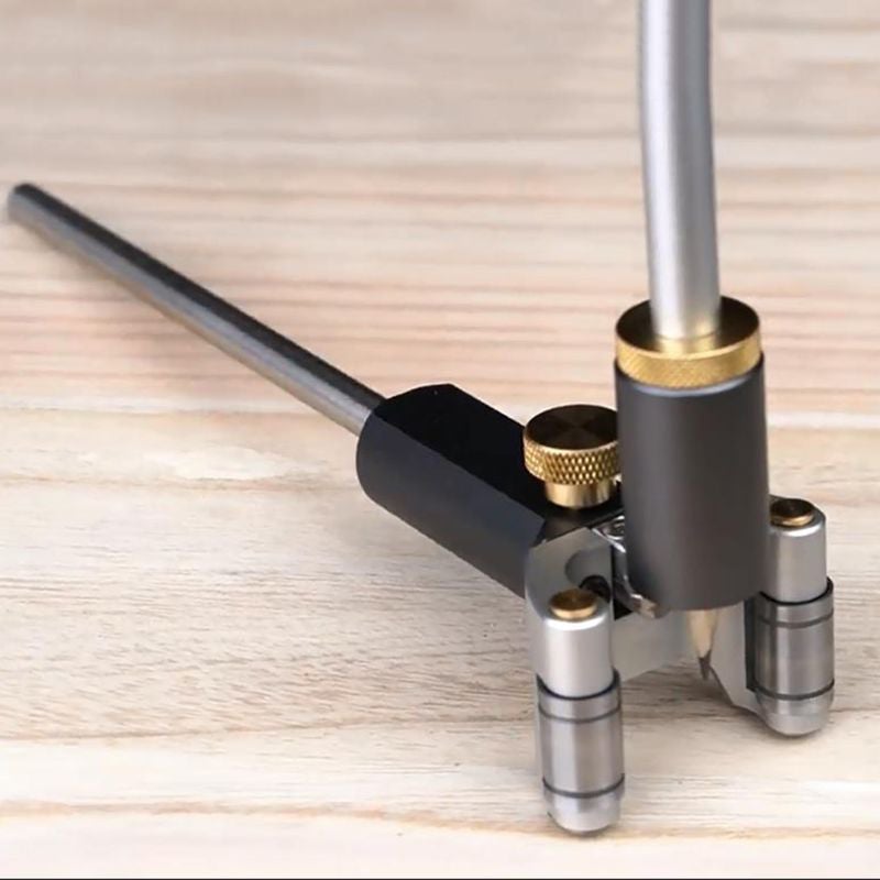 Herramienta de Trabajo en Madera Ergonómica con Rodillo de Acero Inoxidable