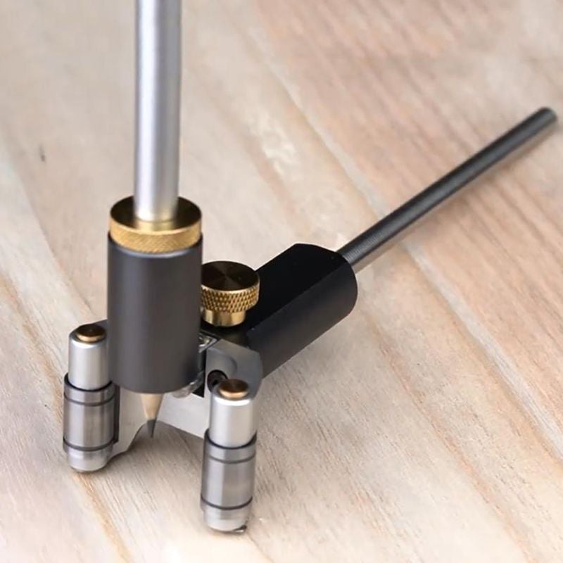 Herramienta de Trabajo en Madera Ergonómica con Rodillo de Acero Inoxidable