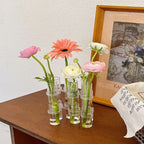 Elegante jarrón modular para arreglos florales creativos