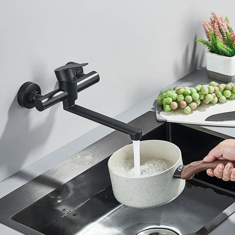 FlexiTap – Grifo giratorio de 360° montado en la pared con doble manija para controlar agua caliente y fría