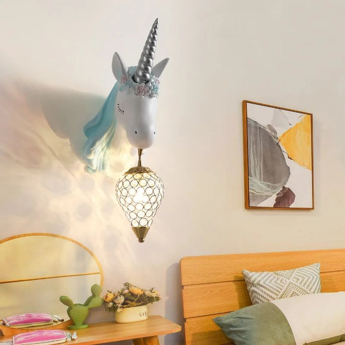 TranquilGlow - Lámpara de pared elegante de unicornio para una atmósfera relajante