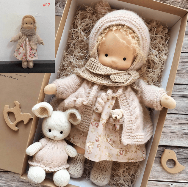 Muñeca Waldorf hecha a mano "Poppi" | 35 cm | Algodón orgánico y textiles hipoalergénicos | Juguete pedagógicamente valioso | Fomento de la percepción táctil