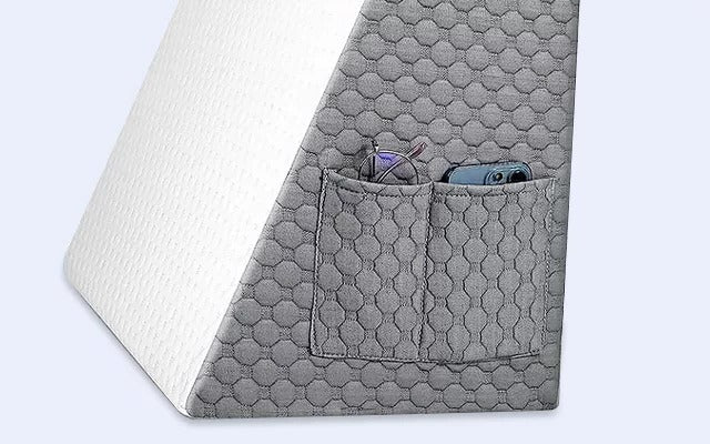 Almohada en forma de triángulo de espuma viscoelástica para dormir