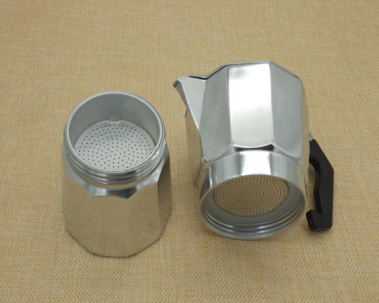 Cafetera Espresso Italiana Clásica para la Estufa - 12 Tazas Moka