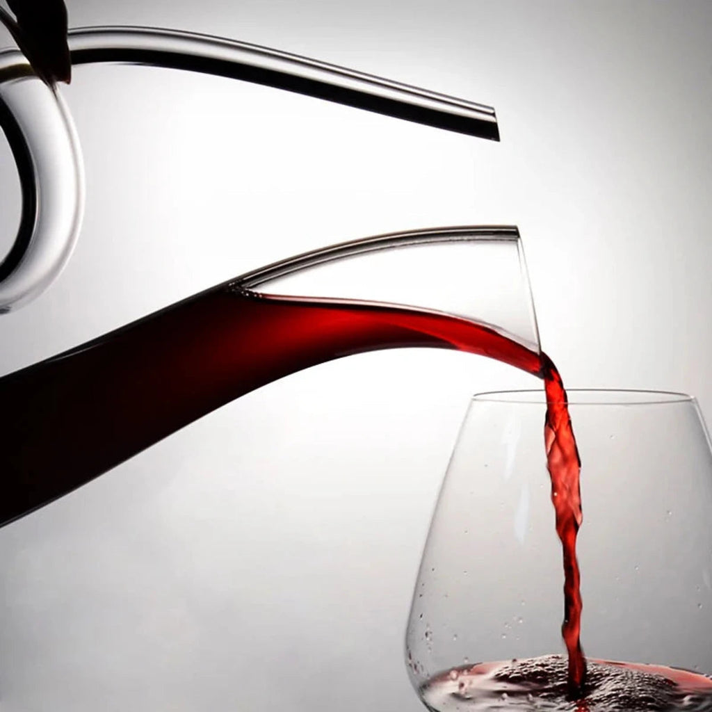 VinoCraft – Elegante decantador de vino con forma refinada para mejorar el aroma y facilitar el servicio