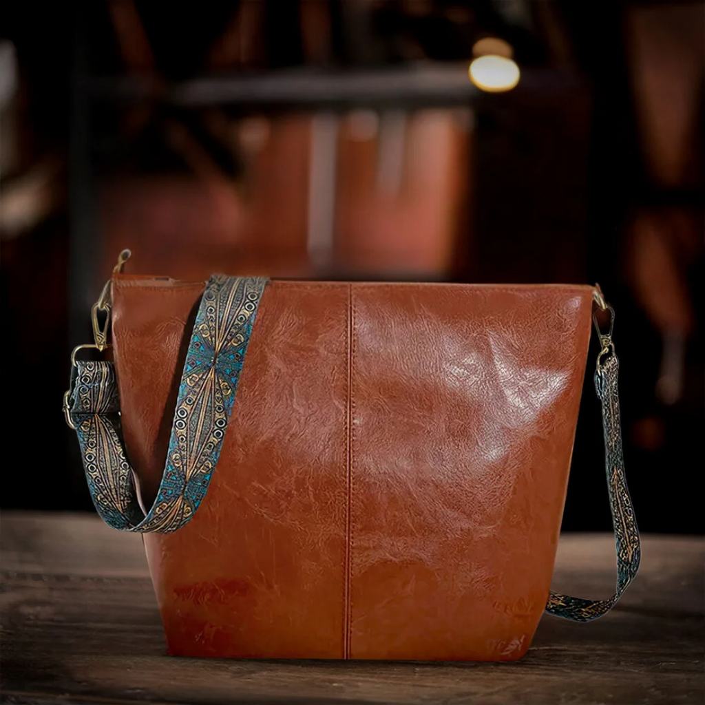 Bolso de cuero elegante y práctico