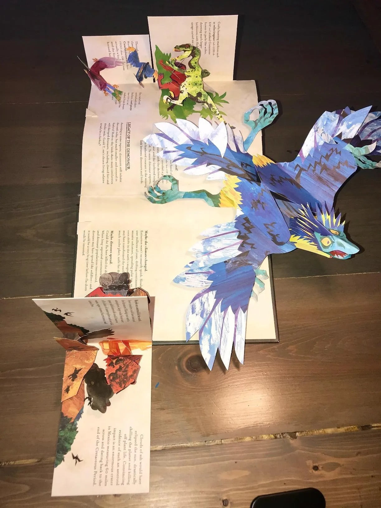 Libro 3D de dinosaurios – viaje interactivo prehistórico para niños y adultos