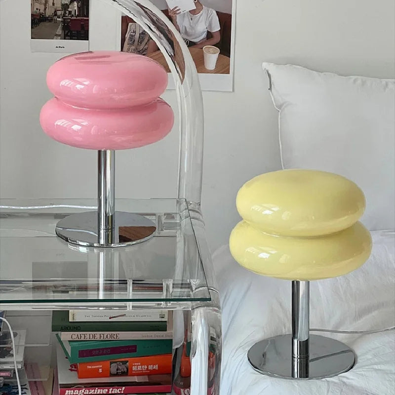 Lámpara de Mesa Bauhaus Italiana – Diseño Elegante y Moderno