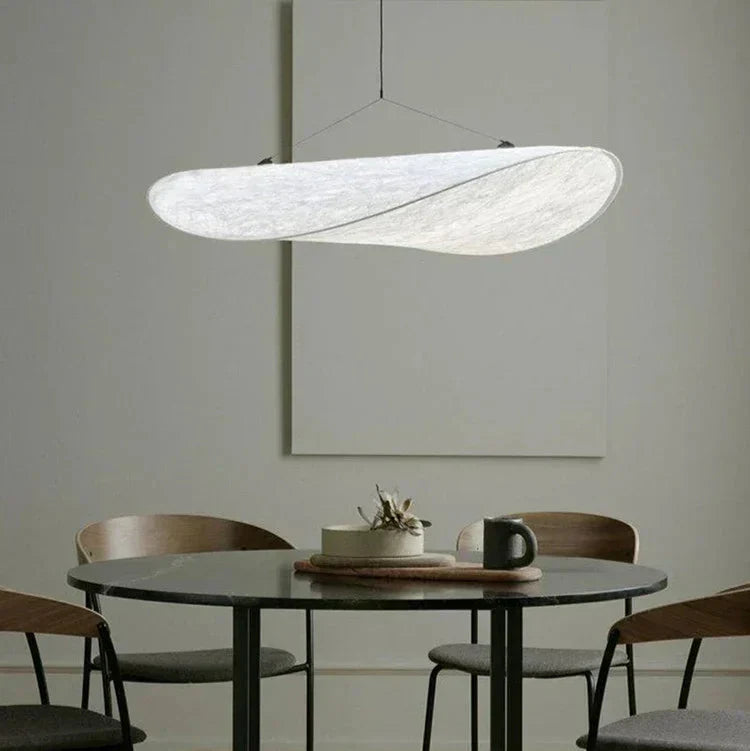 Chandelier Hecho a Mano de Seda Japonesa con Diseño Elegante