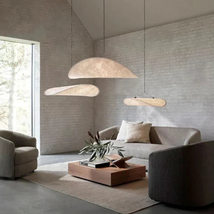 Chandelier Hecho a Mano de Seda Japonesa con Diseño Elegante